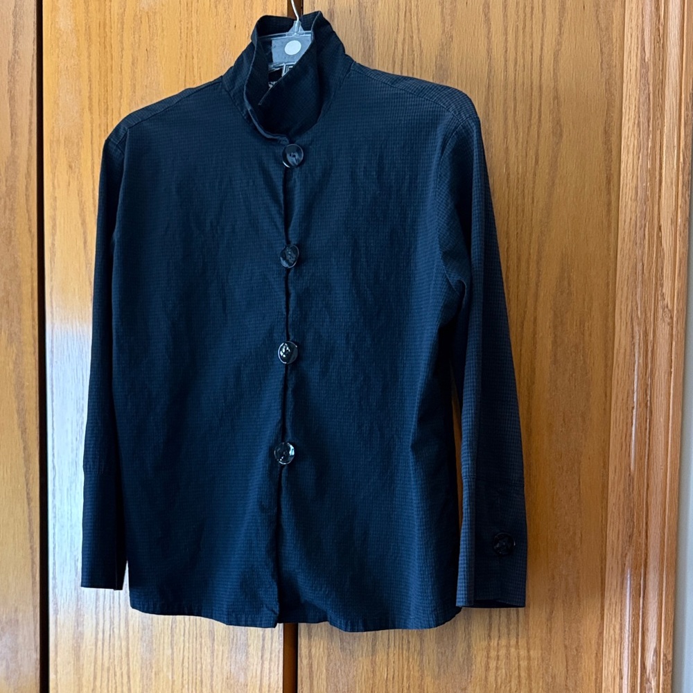 Staples Black High-Collar Button-Up Jacket